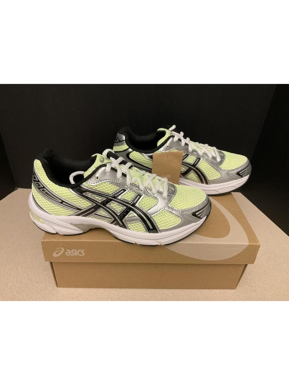 New! Womens ASICS Gel-1130 Illuminate Yellow/Pure Silver Athletic Shoes. Size 8.